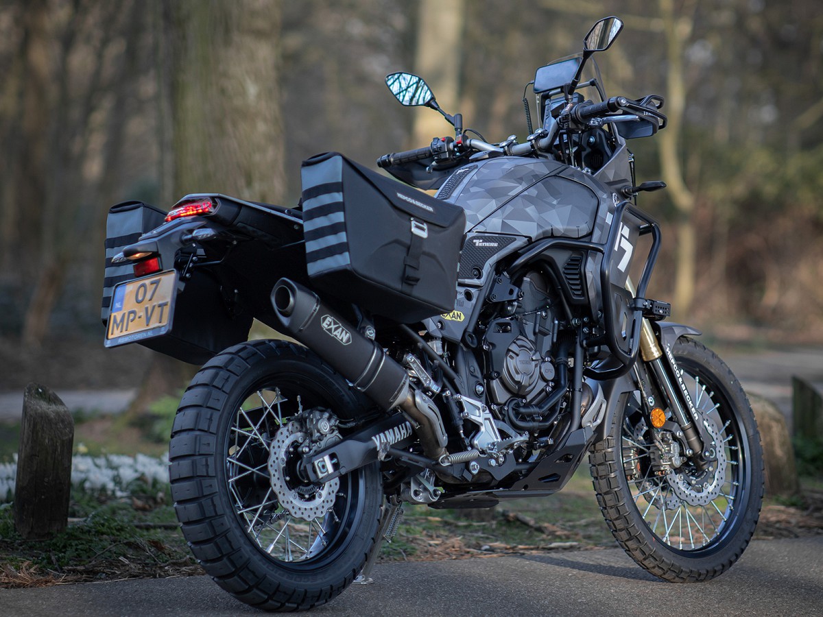 Hepco&Becker Juego de maletas semirigidas C-Bow XTRAVEL 19/19 Lt